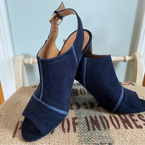 tommy hilfiger navy blue sandals